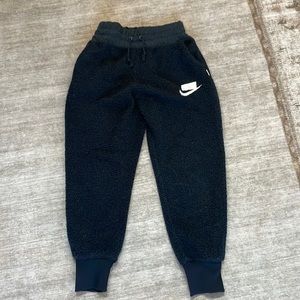 Black Nike sweatpants size M.